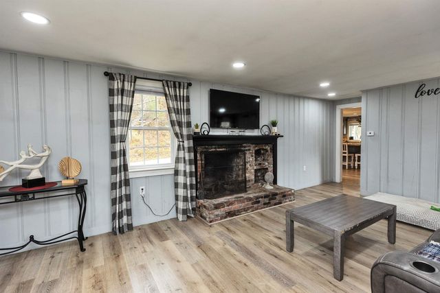 155 Francestown Road, Greenfield, NH 03047