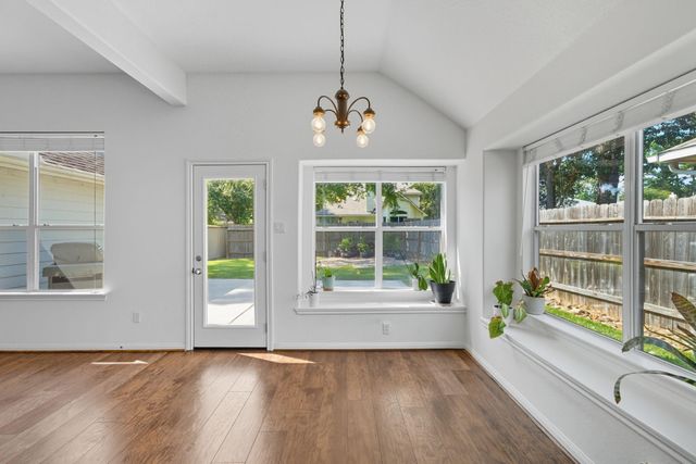 3323 Rollingwood, Montgomery, TX 77356