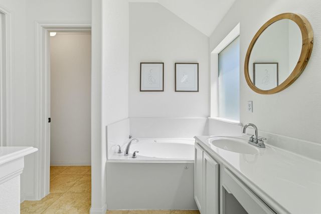 3323 Rollingwood, Montgomery, TX 77356