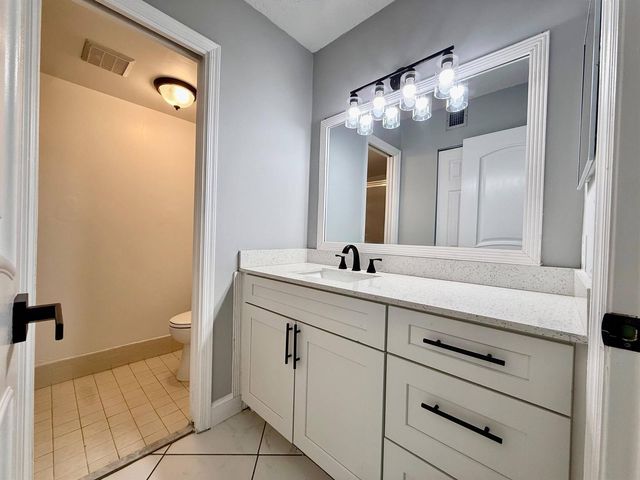 9633 Riverside Drive E2, Coral Springs, FL 33071