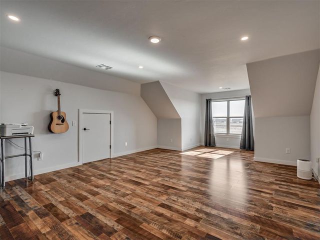 6260 NE Moffat Road, Piedmont, OK 73078