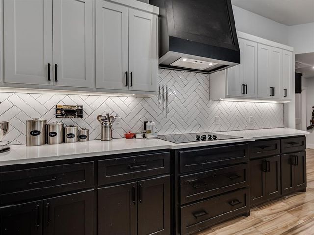 6260 NE Moffat Road, Piedmont, OK 73078