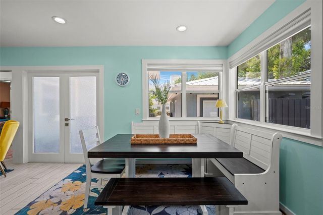 1841 LAUREL STREET, Sarasota, FL 34236