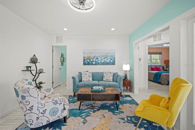 1841 LAUREL STREET, Sarasota, FL 34236