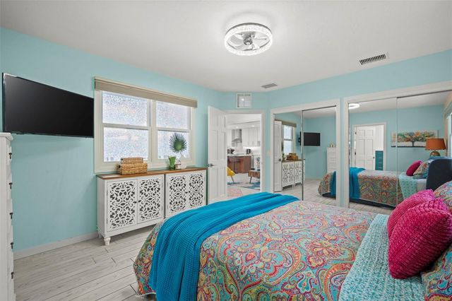 1841 LAUREL STREET, Sarasota, FL 34236