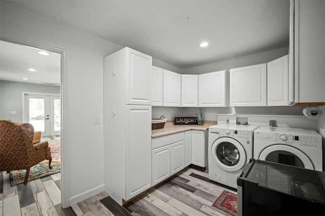 1841 LAUREL STREET, Sarasota, FL 34236
