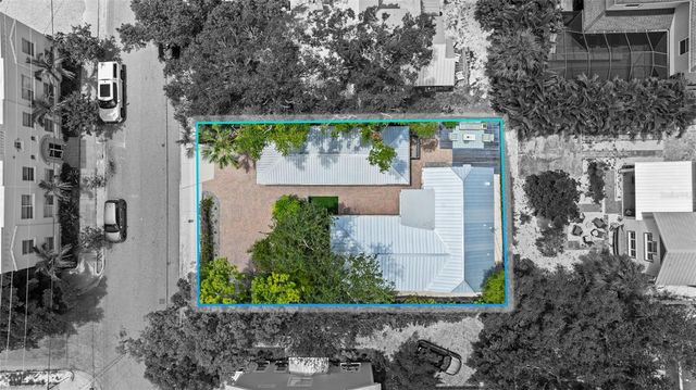 1841 LAUREL STREET, Sarasota, FL 34236