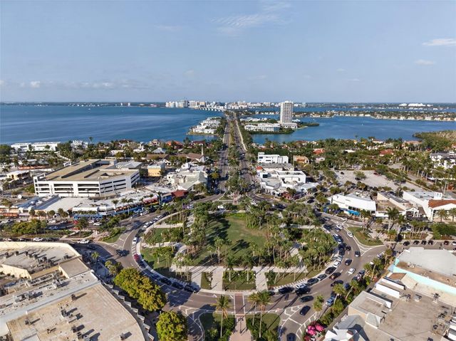 1841 LAUREL STREET, Sarasota, FL 34236