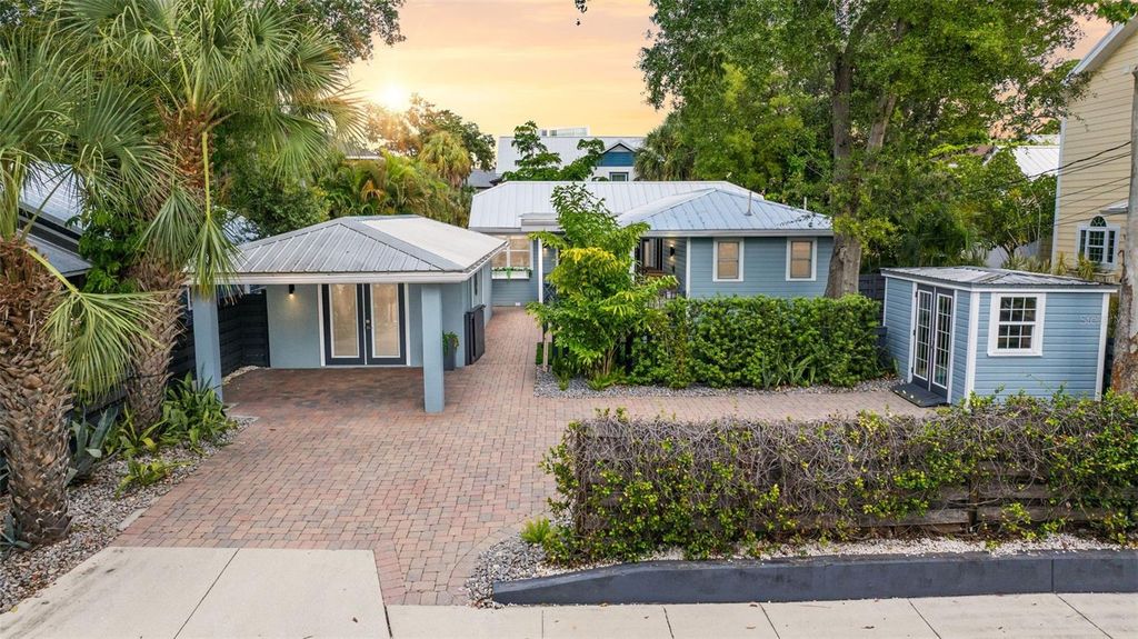 1841 LAUREL STREET, Sarasota, FL 34236