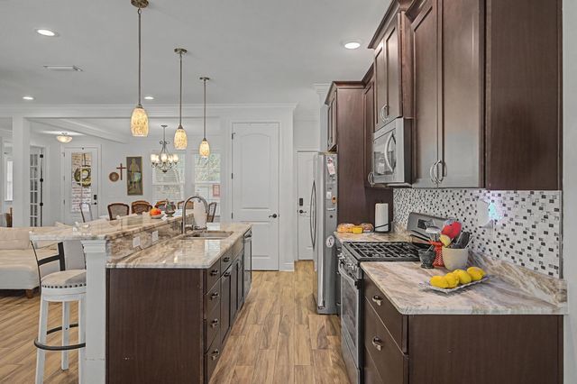 26 SE Okahatchee Circle, Fort Walton Beach, FL 32548