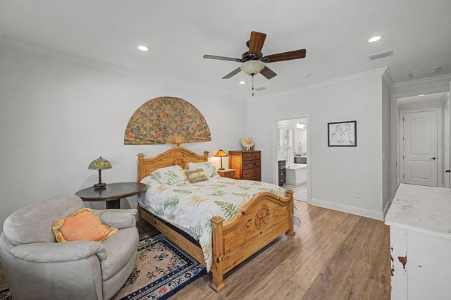 26 SE Okahatchee Circle, Fort Walton Beach, FL 32548