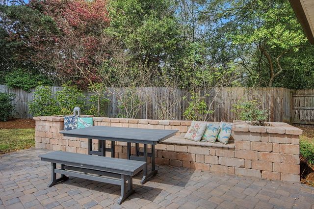 26 SE Okahatchee Circle, Fort Walton Beach, FL 32548