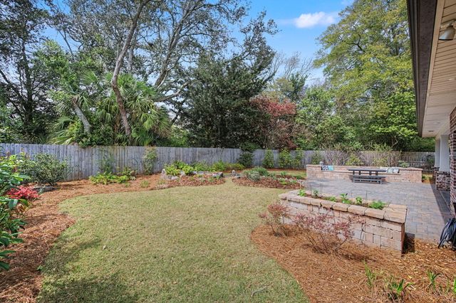 26 SE Okahatchee Circle, Fort Walton Beach, FL 32548