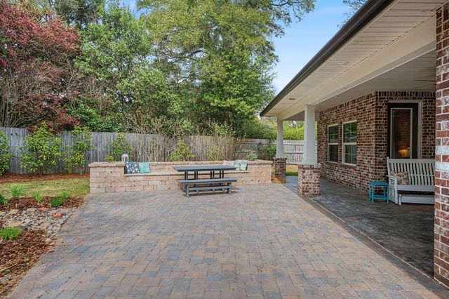 26 SE Okahatchee Circle, Fort Walton Beach, FL 32548