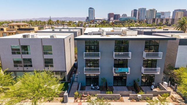 531 E Willetta Street 301, Phoenix, AZ 85004
