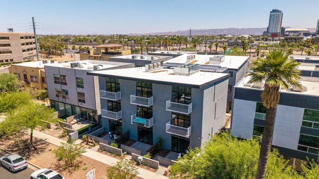 531 E Willetta Street 301, Phoenix, AZ 85004