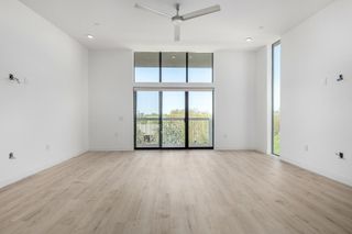 531 E Willetta Street 301, Phoenix, AZ 85004