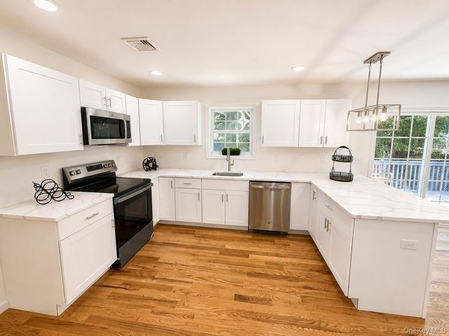 37-39 Wisner Avenue, Middletown, NY 10940