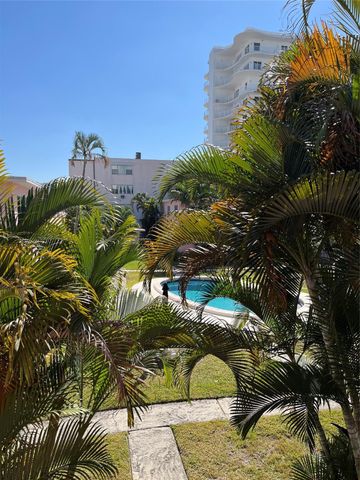 700 Bayshore Drive 11, Fort Lauderdale, FL 33304