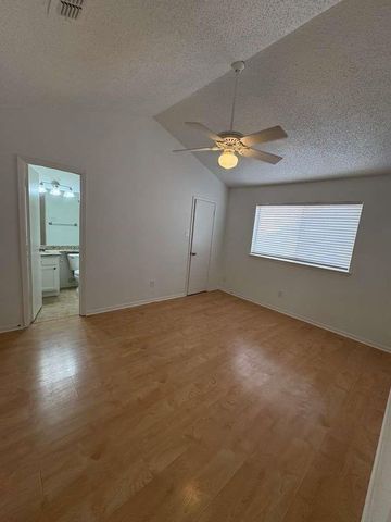 4007 Issacks Way, Sugar Land, TX 77479