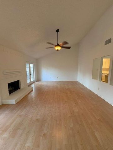 4007 Issacks Way, Sugar Land, TX 77479