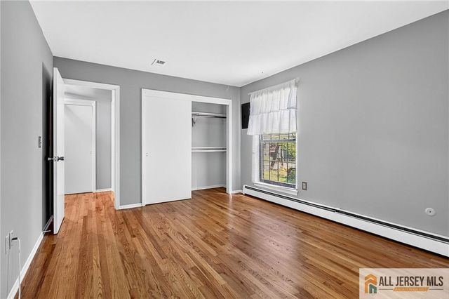 324 Gills Lane 2D, Iselin, NJ 08830