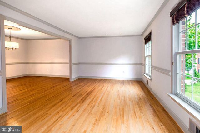 11502 PURPLE BEECH DR, Reston, VA 20191