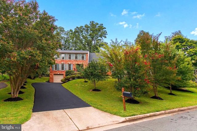 11502 PURPLE BEECH DR, Reston, VA 20191