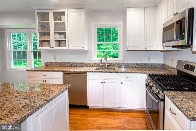 11502 PURPLE BEECH DR, Reston, VA 20191