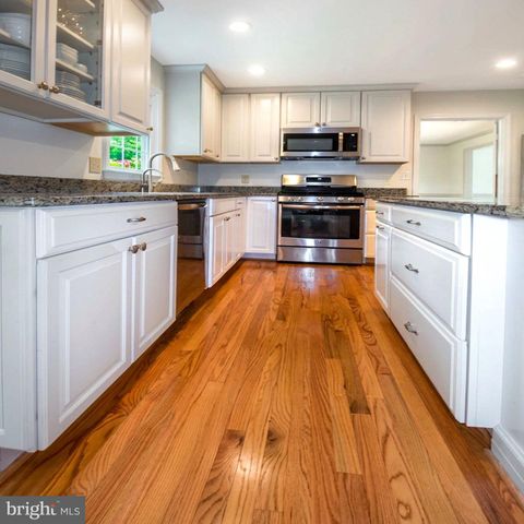 11502 PURPLE BEECH DR, Reston, VA 20191