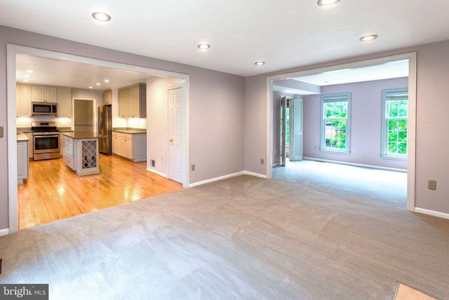 11502 PURPLE BEECH DR, Reston, VA 20191