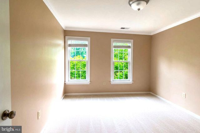 11502 PURPLE BEECH DR, Reston, VA 20191