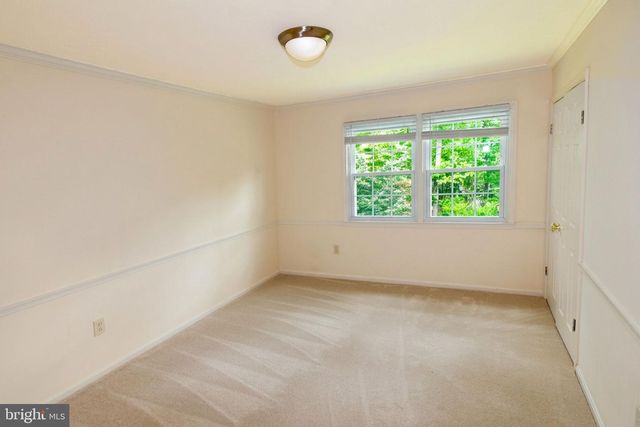 11502 PURPLE BEECH DR, Reston, VA 20191