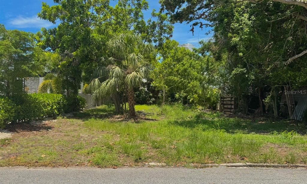 718 HUDSON AVENUE, Sarasota, FL 34236