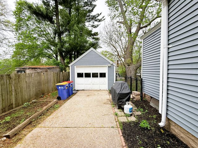 1649 Philadelphia Avenue Se, City Of Grand Rapids, MI 49507