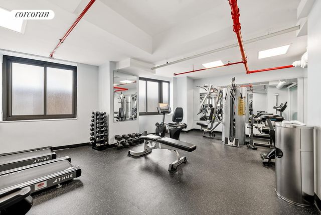 45 E End Ave Apt 14E, New York City, NY 10028