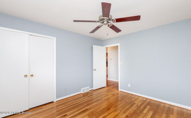 4315 Foeburn Ln, Louisville, KY 40207