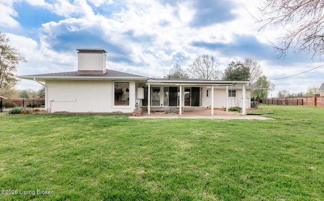4315 Foeburn Ln, Louisville, KY 40207
