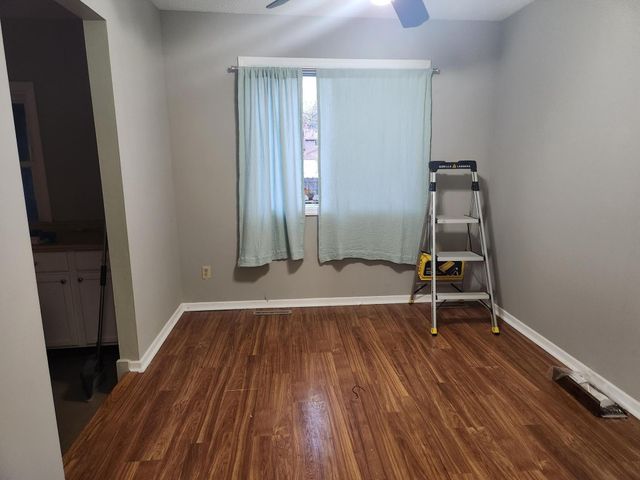 2076 Flanders Road, North Saint Paul, MN 55109