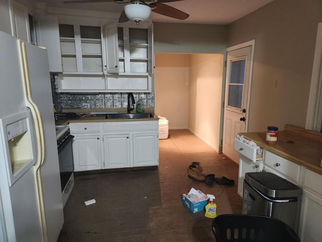 2076 Flanders Road, North Saint Paul, MN 55109