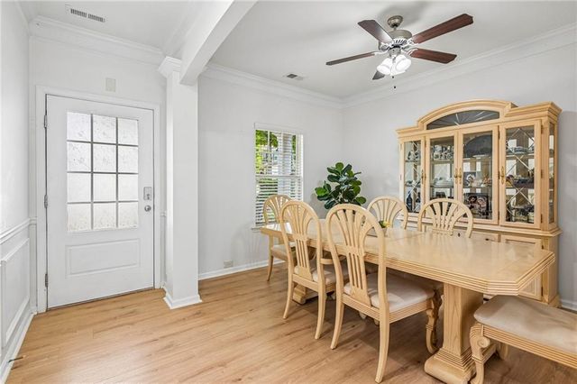 704 Pineglen Drive, Acworth, GA 30102