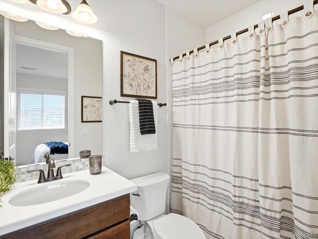 10718 Skydance Drive, Highlands Ranch, CO 80126