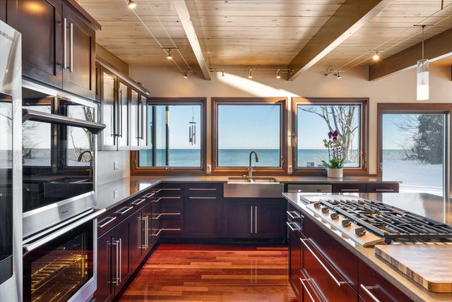 509 Columbus AVENUE, Sheboygan, WI 53083