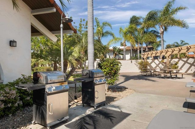 3281 Loma Riviera Drive, San Diego, CA 92110