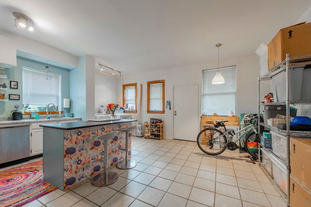 4012 N Sheridan Road 1S, Chicago, IL 60613