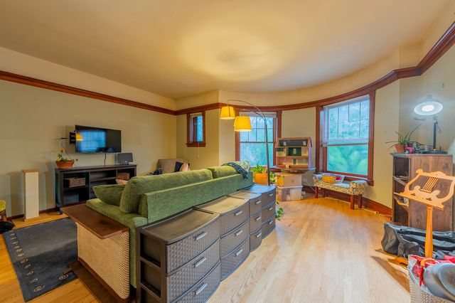 4012 N Sheridan Road 1S, Chicago, IL 60613