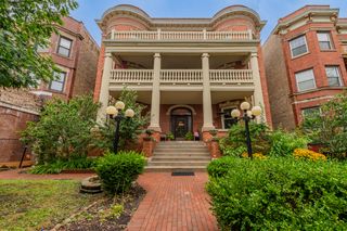 4012 N Sheridan Road 1S, Chicago, IL 60613