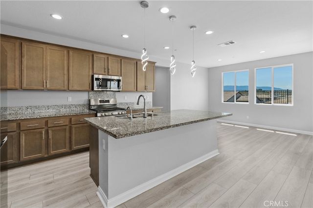 32063 Dayspring Way, Temecula, CA 92591