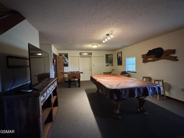 1640 Bench Mountain Way, Sevierville, TN 37862