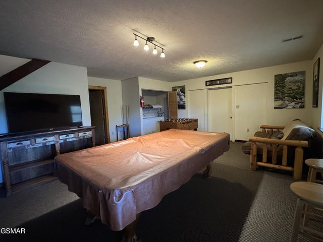 1640 Bench Mountain Way, Sevierville, TN 37862